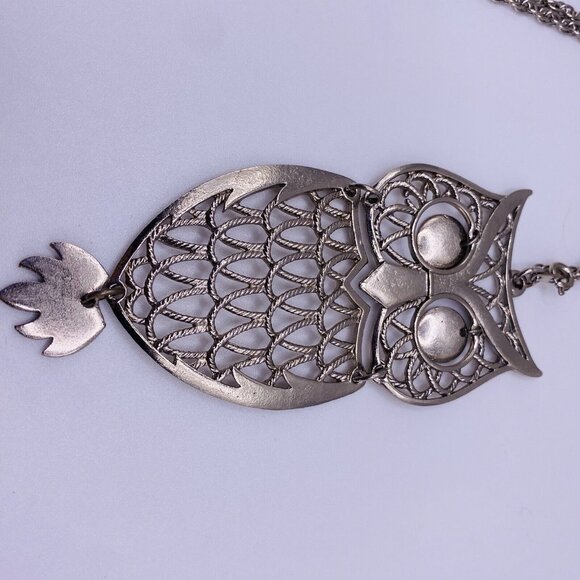 Owl Hinged Pendant Silver Tone Necklace 22” - Picture 2 of 3